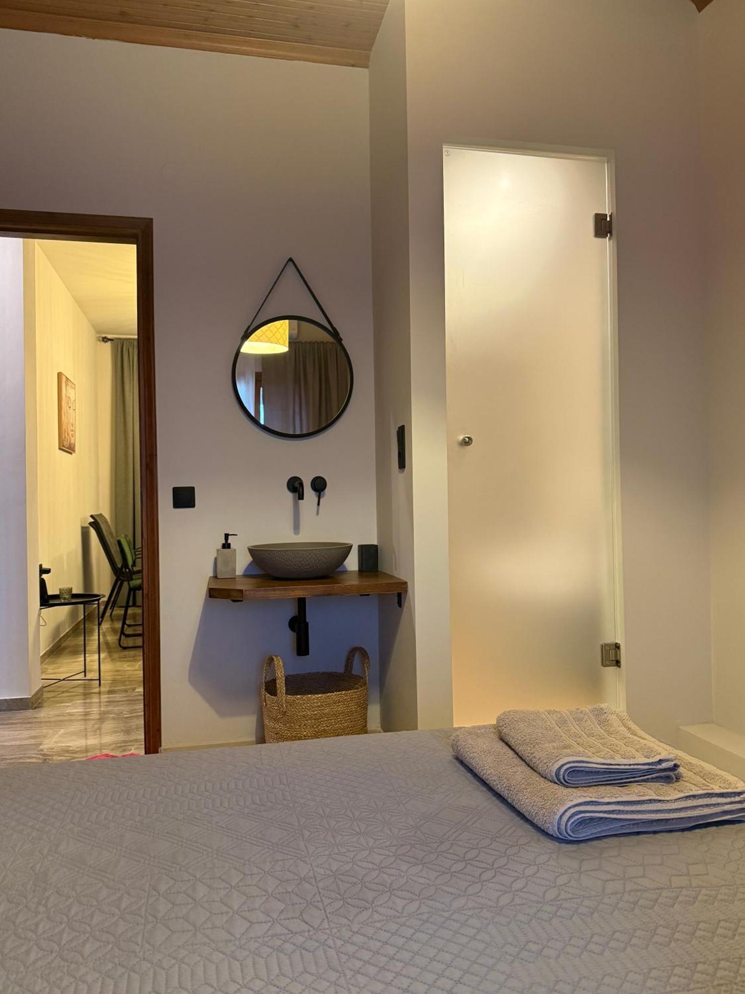 Alexandra'S Boutique House Villa Kato Garouna Exteriör bild